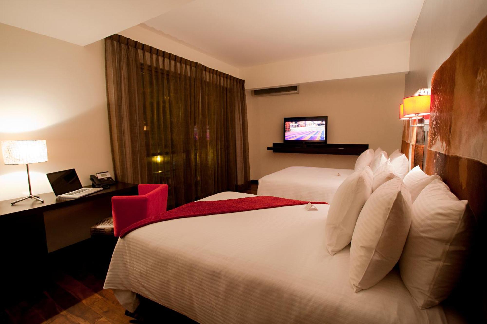La Inmaculada Hotel Guatemala City Ruang foto
