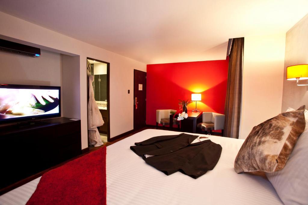 La Inmaculada Hotel Guatemala City Ruang foto
